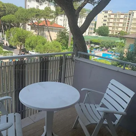 Hotell Viamare 3*